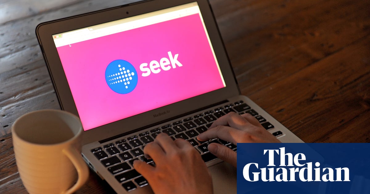 Seek reports ‘significant reduction’ in job advertisements amid Australian recession fears | Australian economy