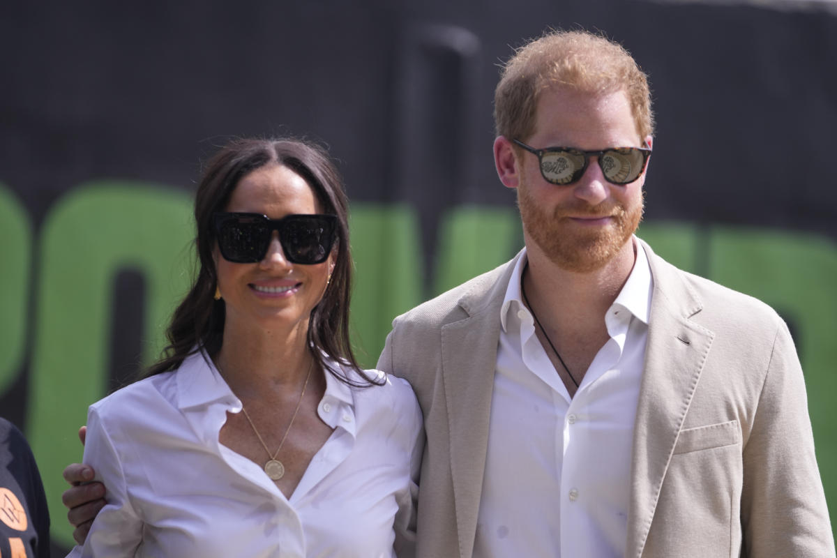 Prince Harry and Meghan arrive in Colombia to promote mental health and combat cyberbullying