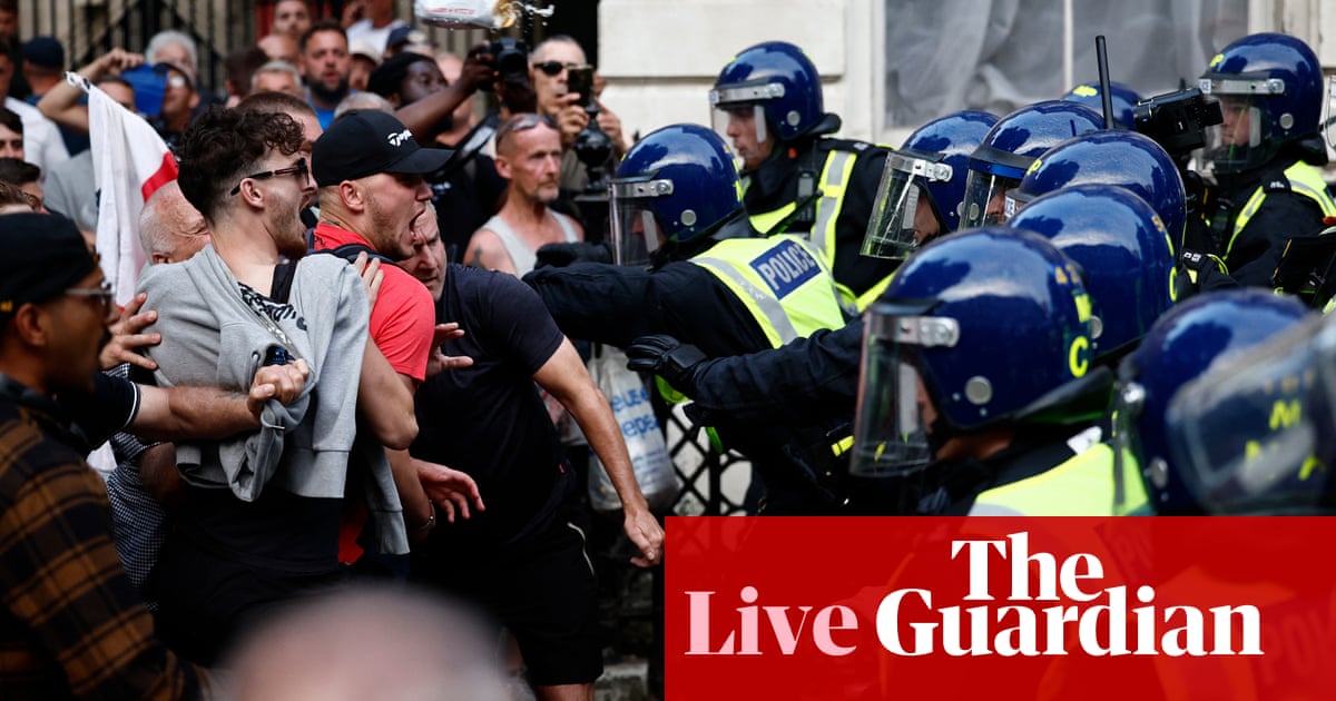 Keir Starmer to hold emergency meeting after second night of unrest following Southport attack – UK politics live | Politics