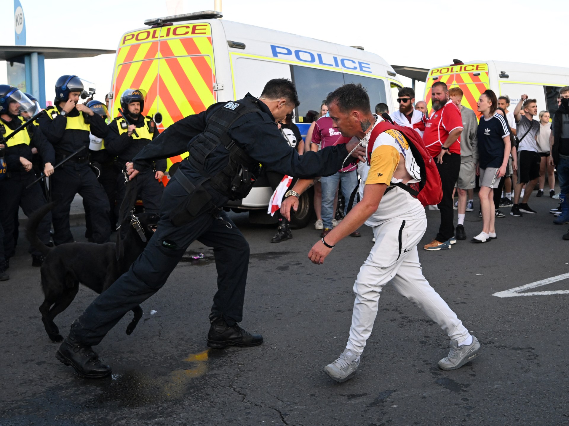 Far-right riots continue in UK, nearly 400 arrested in week of violence | Crime News