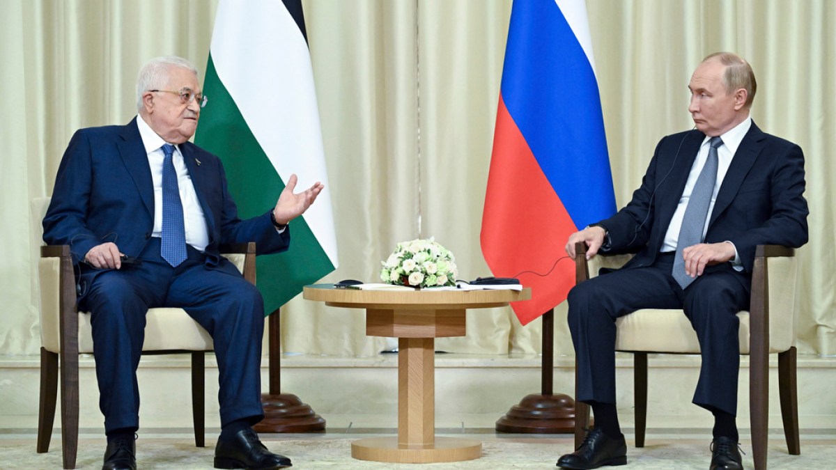 Putin expresses concern about civilian deaths in Gaza in meeting with Abbas | Palestinian Authority News