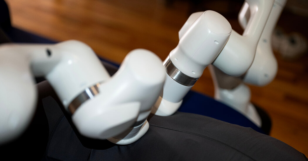 My First Robot Massage - The New York Times