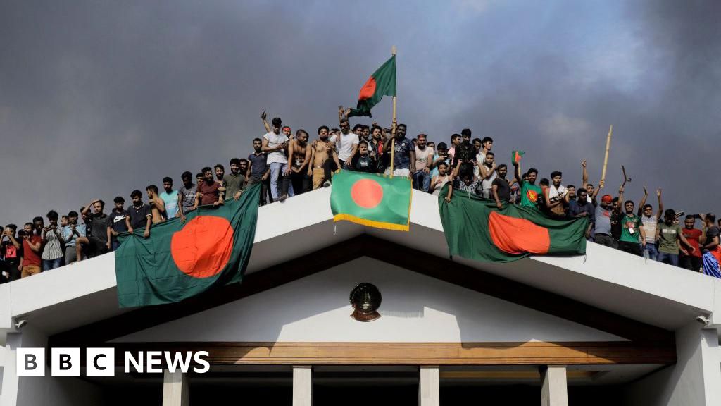 Euphoria in Bangladesh after PM flees country