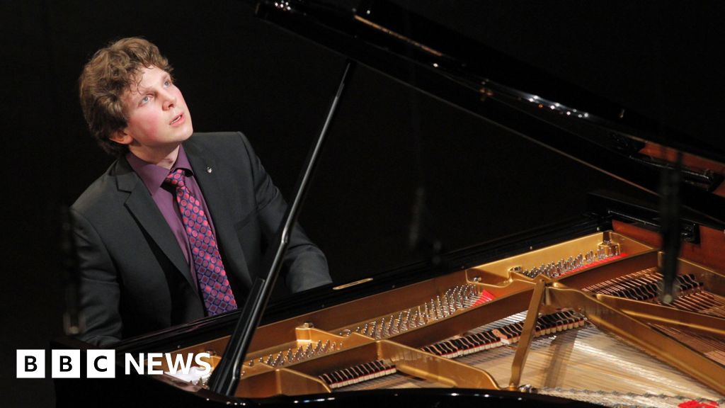 British-Australian pianist's show cancelled over Gaza remarks