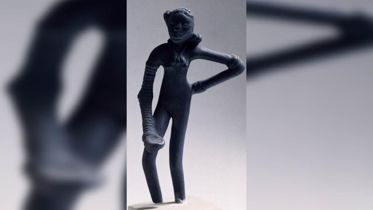 A pint-size statue from the Indus Valley Civilization with a larger-than-life presence