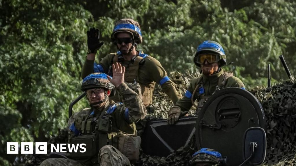 Ukrainian troops 'entered Russia's Kursk easily'