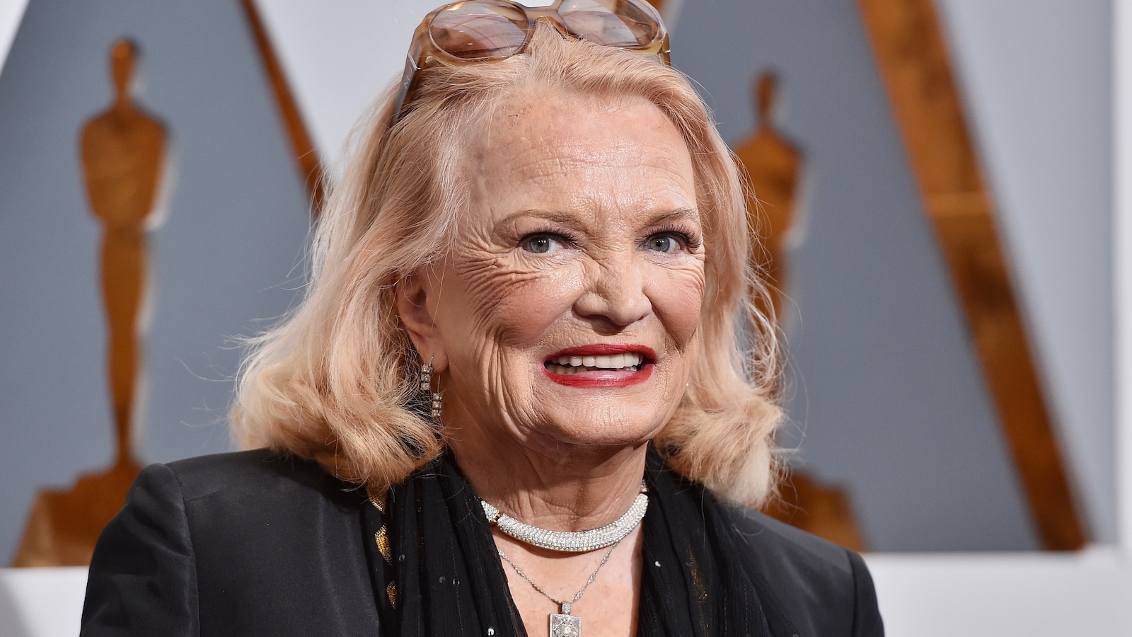 Gena Rowlands, Oscar-nominated 'A Woman Under the Influence' and 'The Notebook' actress, dies at 94