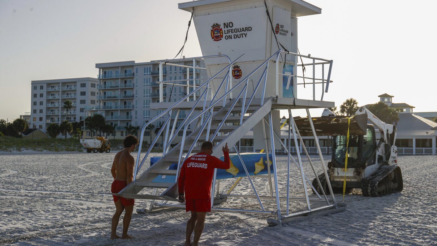 Tropical Storm Debby moving through Gulf toward Florida with hurricane warnings : NPR