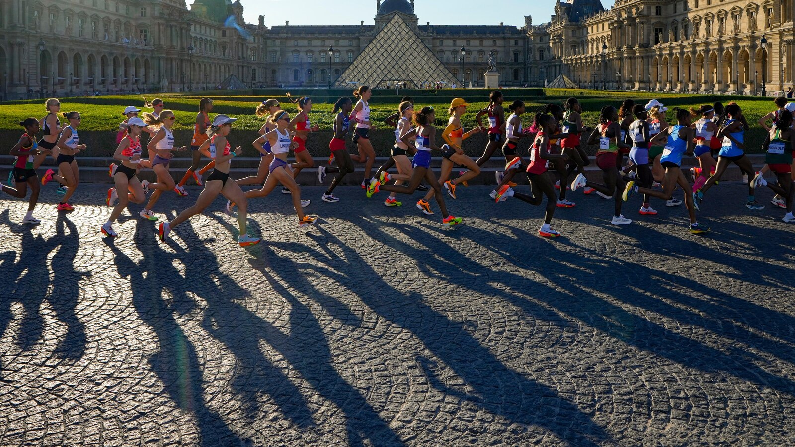 Sifan Hassan wins women's marathon at Paris Olympics, edging ahead of Tigst Assefa