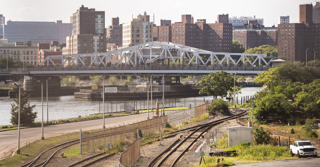 Climate Change Can Cause Bridges to ‘Fall Apart Like Tinkertoys,’ Experts Say