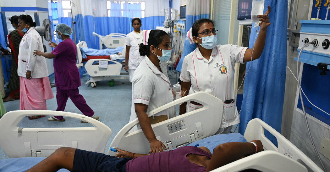 India’s Doctors Are Overworked and Feeling Unsafe