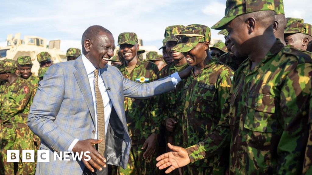 President Ruto pledges 600 more police