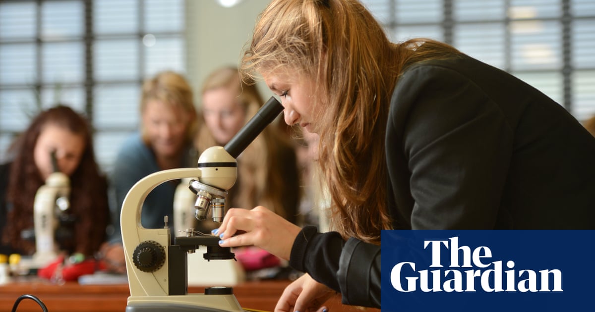 Grammar schools in England must publish details on entry tests, tribunal rules | Grammar schools