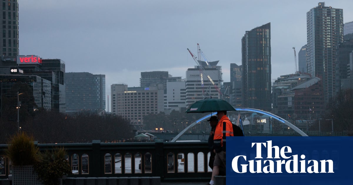 NSW battens down as wild weather sweeps across Victoria and Tasmania | Australia weather