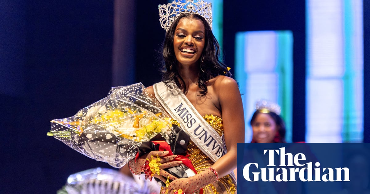 South African beauty queen crowned Miss Nigeria after nationality row | Nigeria