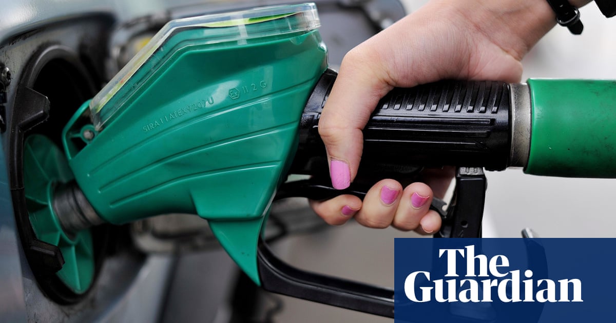 UK petrol and diesel prices falling at fastest rate this year, says RAC | Petrol prices