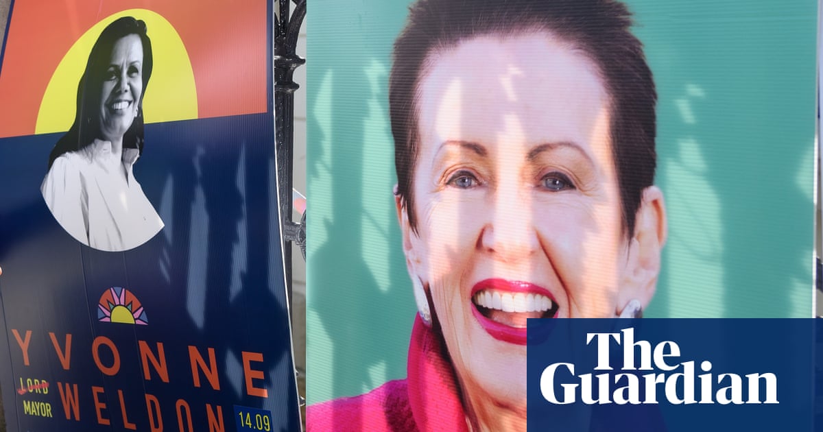 ‘When they go low’: Clover Moore apologises as volunteer caught allegedly pulling down Indigenous rival’s corflutes | Clover Moore