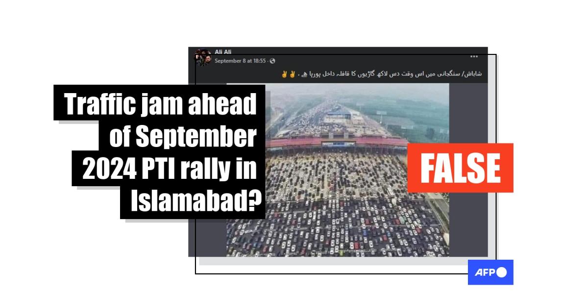 Old photo of traffic jam in China falsely linked to rally by supporters of ex-Pakistani PM