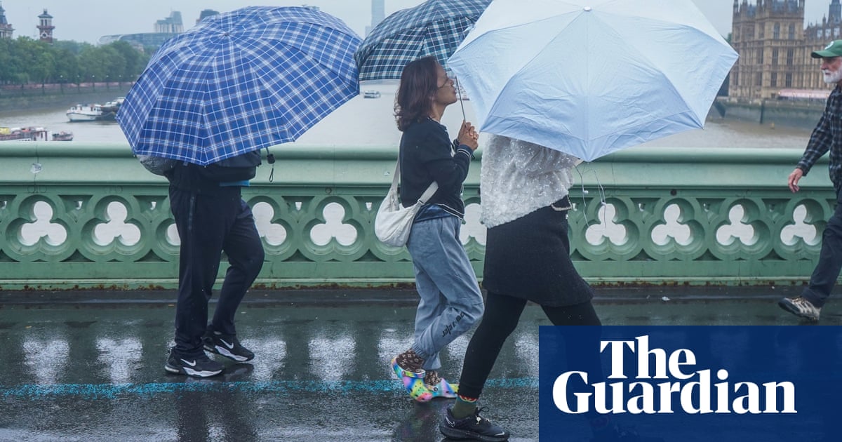 Heavy rain to hit parts of UK over weekend as flooding risks remain | UK weather