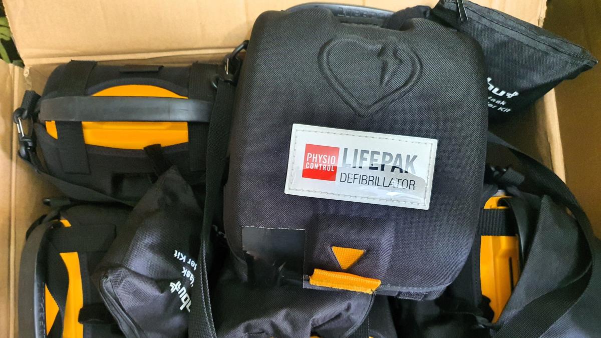 Council defibrillators to save lives in Ukraine