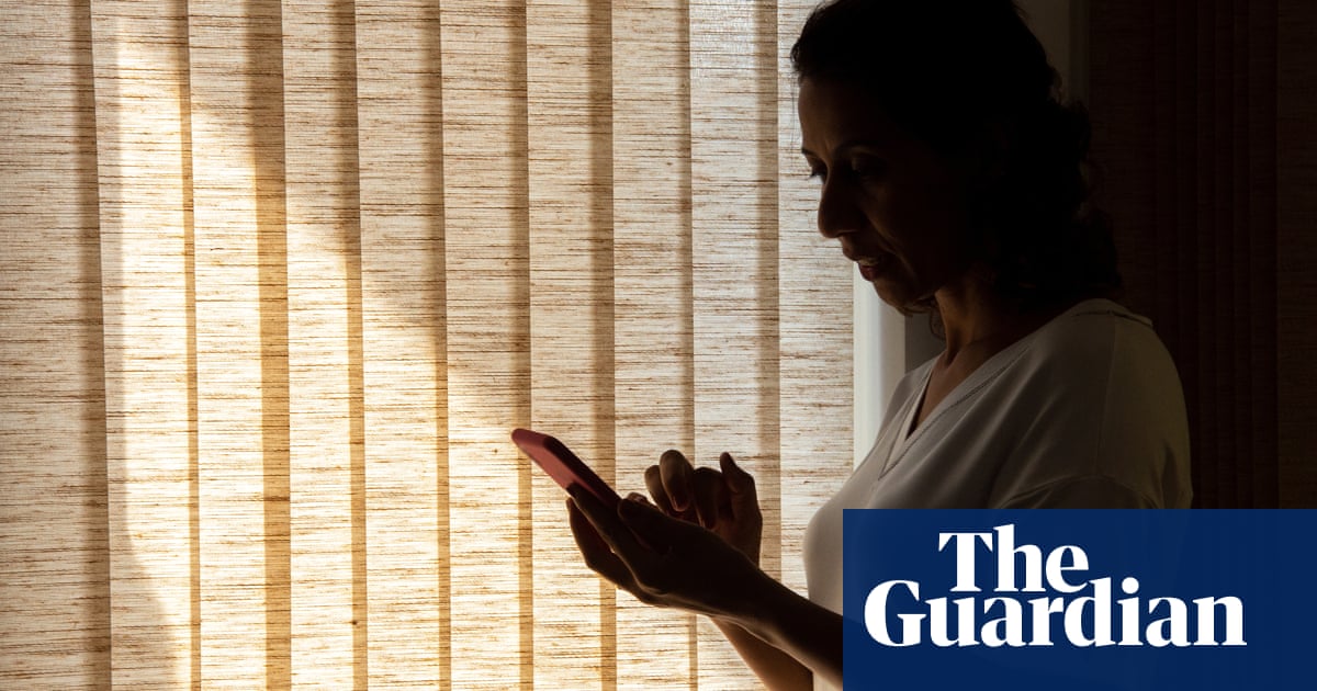 Tracking a partner with smart tech considered stalking under changes to NSW domestic violence laws | New South Wales