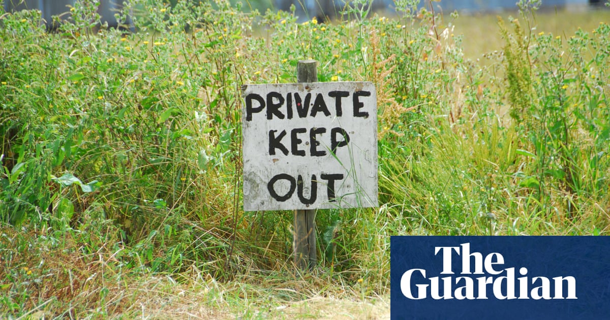 Landowners in England given £9bn in environment payments despite decline | Environment