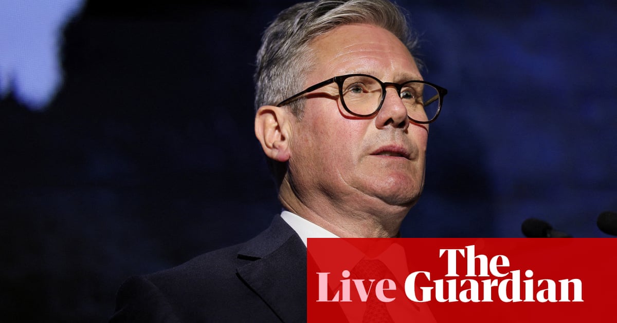 Minister struggles to defend Keir Starmer over his record of accepting freebies – UK politics live | Politics