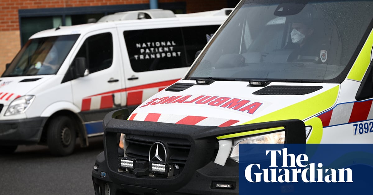 Melbourne man dies after waiting four hours for ambulance, paramedics’ union says | Victoria