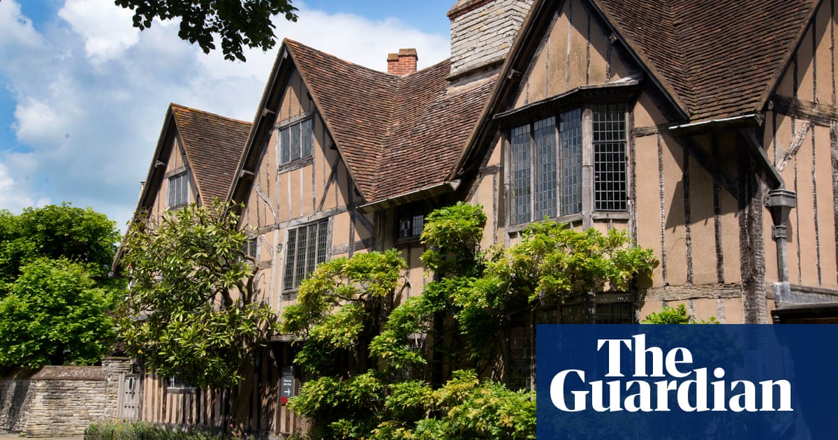 US playwright donates £1m to save home of Shakespeare’s daughter | William Shakespeare