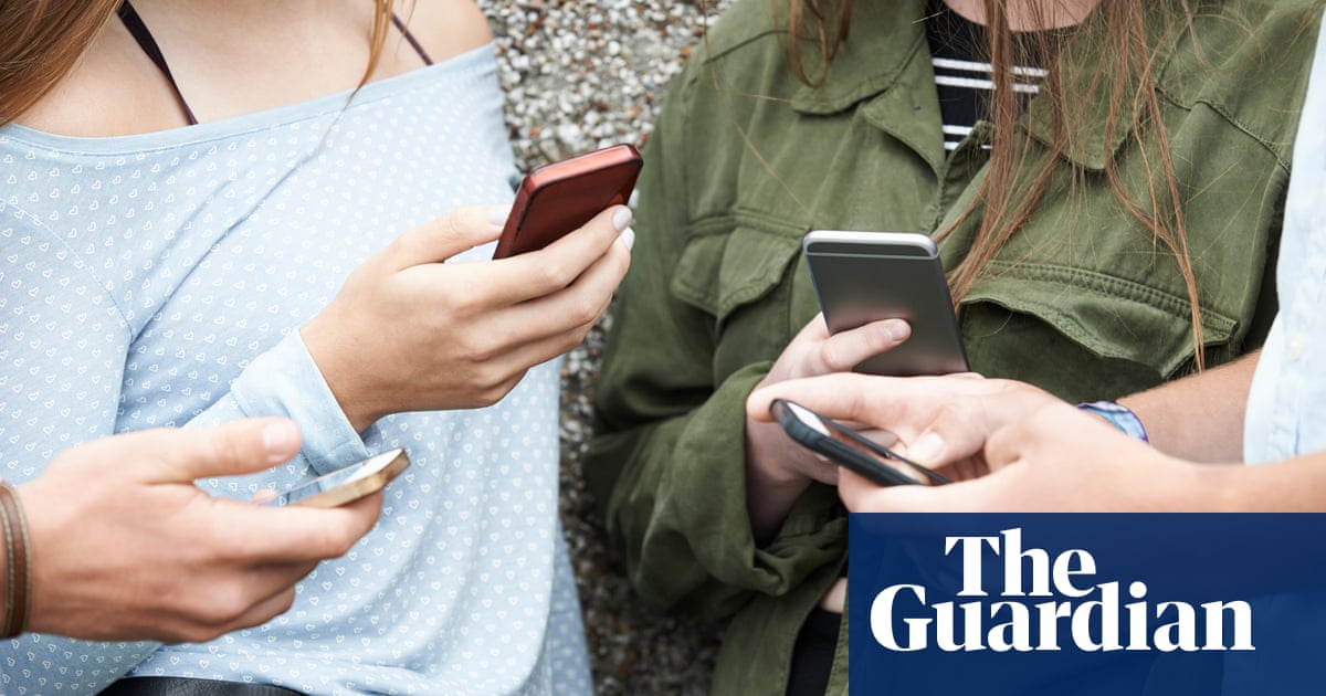 Useless, beneficial, a social-life killer: teens weigh in on Australia’s plan for child age limits on social media | Social media