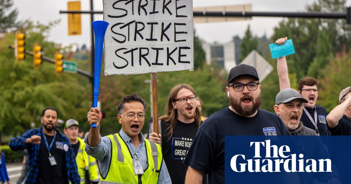 Boeing workers vote to strike after rejecting pay deal | Boeing