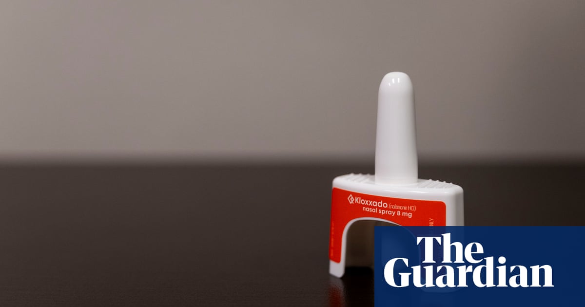 Australian demand for overdose drug naloxone more than doubles after spike in synthetic opioid deaths | Health