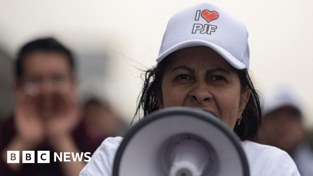 Controversial Mexican judicial reform passes key hurdle