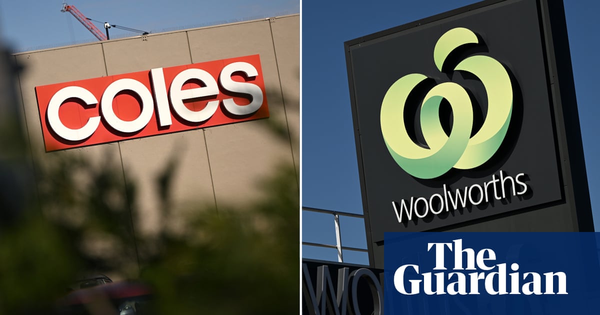 Mirror-like offering by supermarket giants may be stifling vigorous competition, ACCC report says | Australian Competition and Consumer Commission (ACCC)