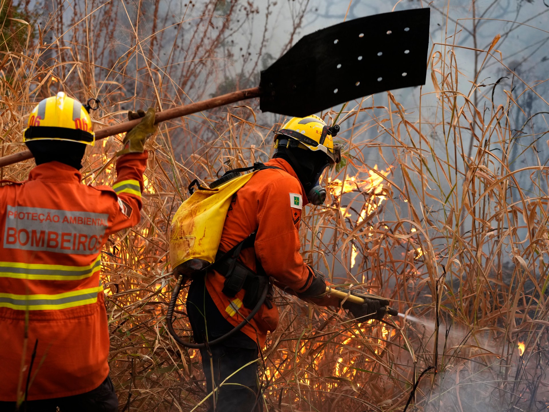 Firefighters battle wildfires choking Brazilian capital | Drought News