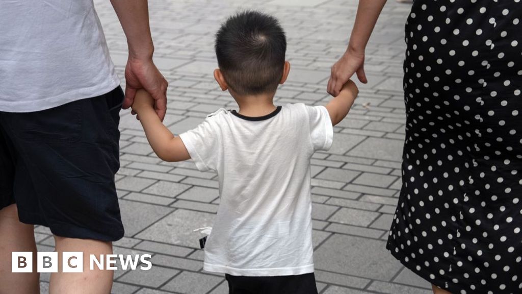 End to China foreign adoptions brings uncertainty to families