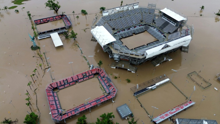 Heavy rains in Acapulco from Hurricane John have left parts of the city underwater (Francisco ROBLES)