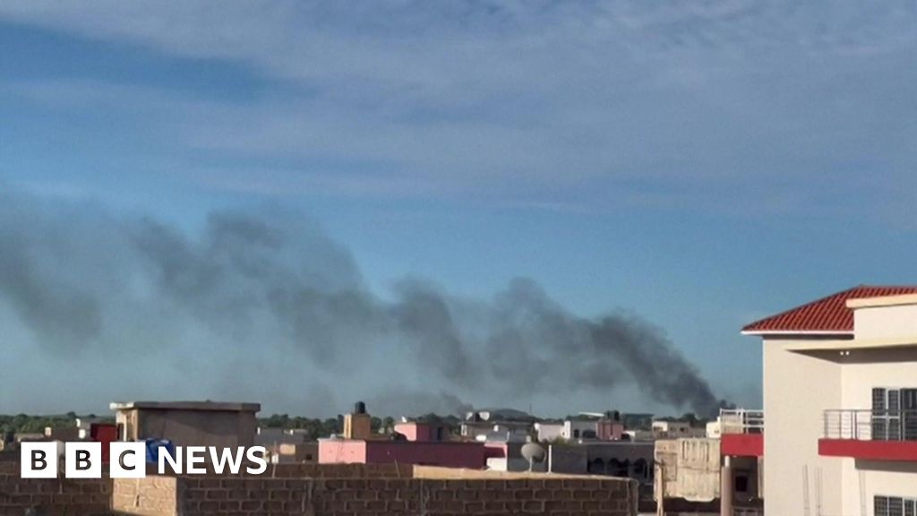 Armed men strike military school in capital Bamako