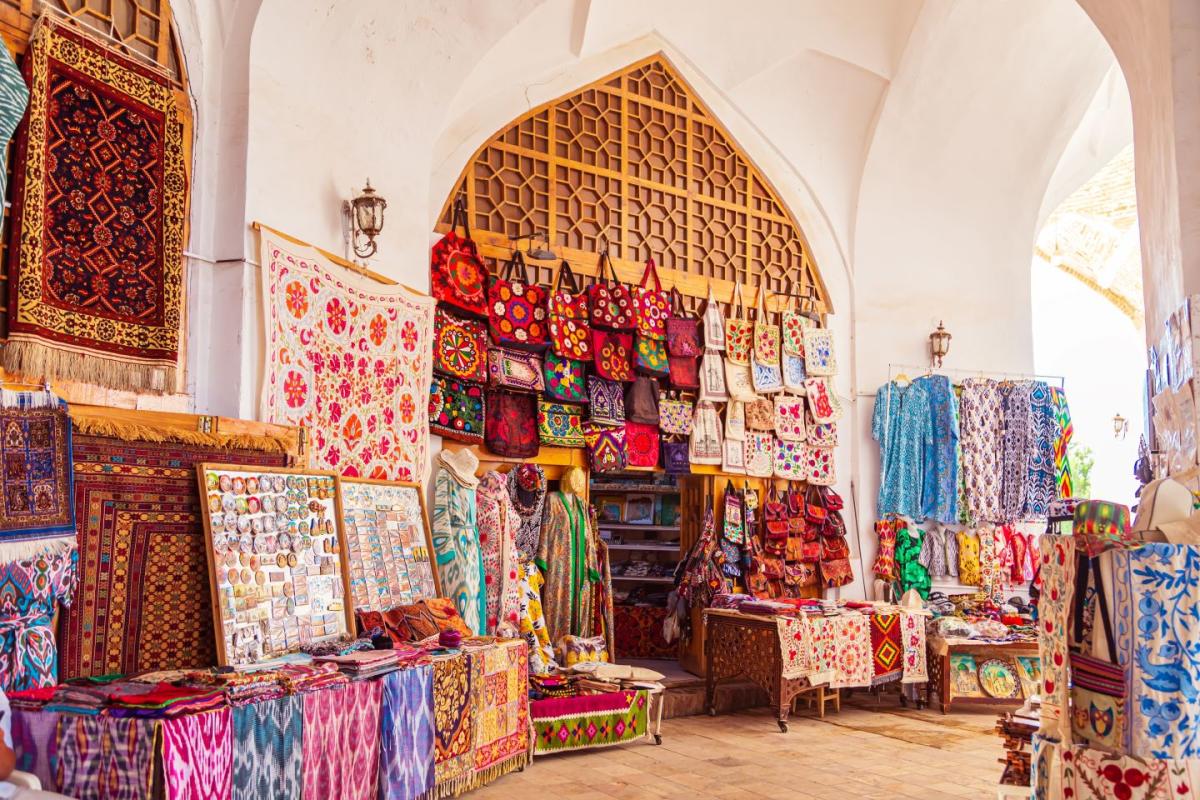 Uzbekistan eyes tripling of textile, apparel exports to $6.5bn by 2026