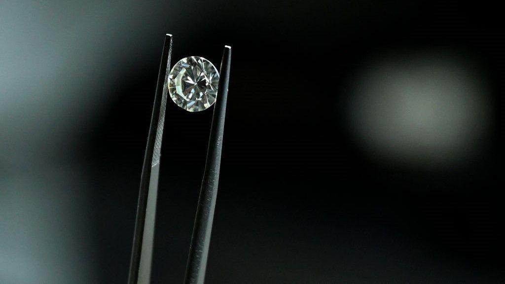 India diamond industry struggles to stave off war impact