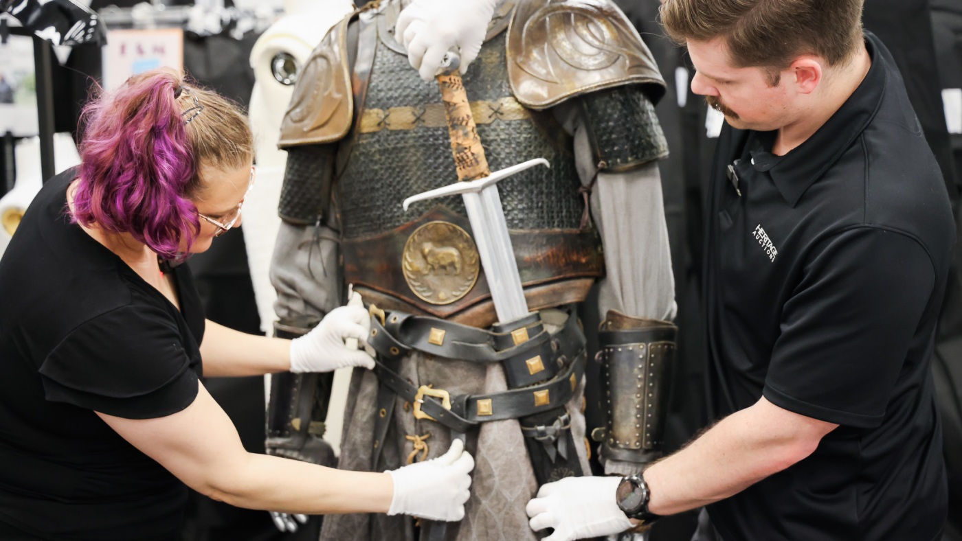 'Game of Thrones' items going up for auction : NPR