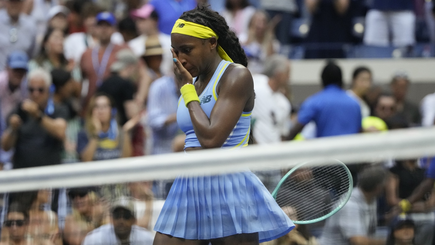 Coco Gauff loses at the U.S. Open to Emma Navarro, ending her title defense : NPR