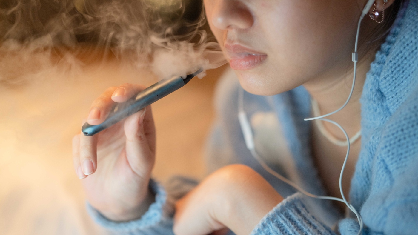 More schools installing vape detectors, with money from Juul settlement : NPR