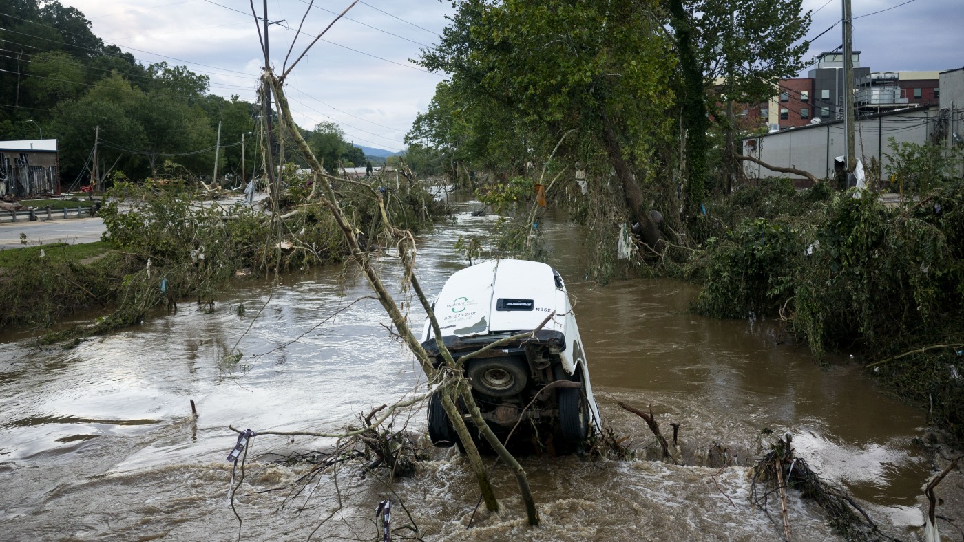 The death toll rises as rescue crews respond to Hurricane Helene's devastation : NPR