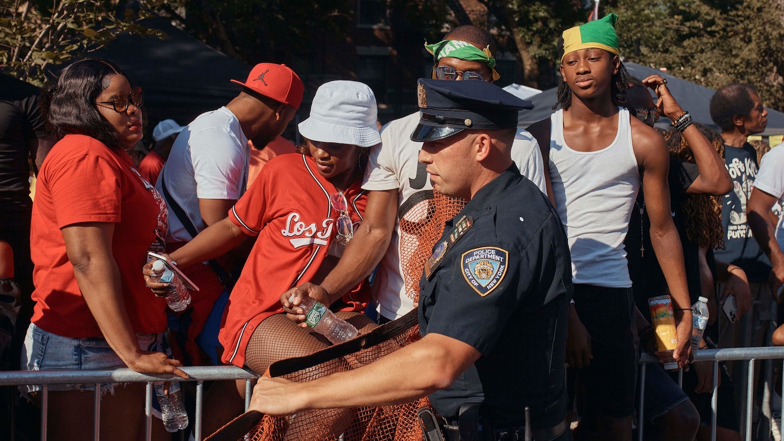 Police search for suspect who fatally shot 1, injured 4 at NYC West Indian American Day Parade