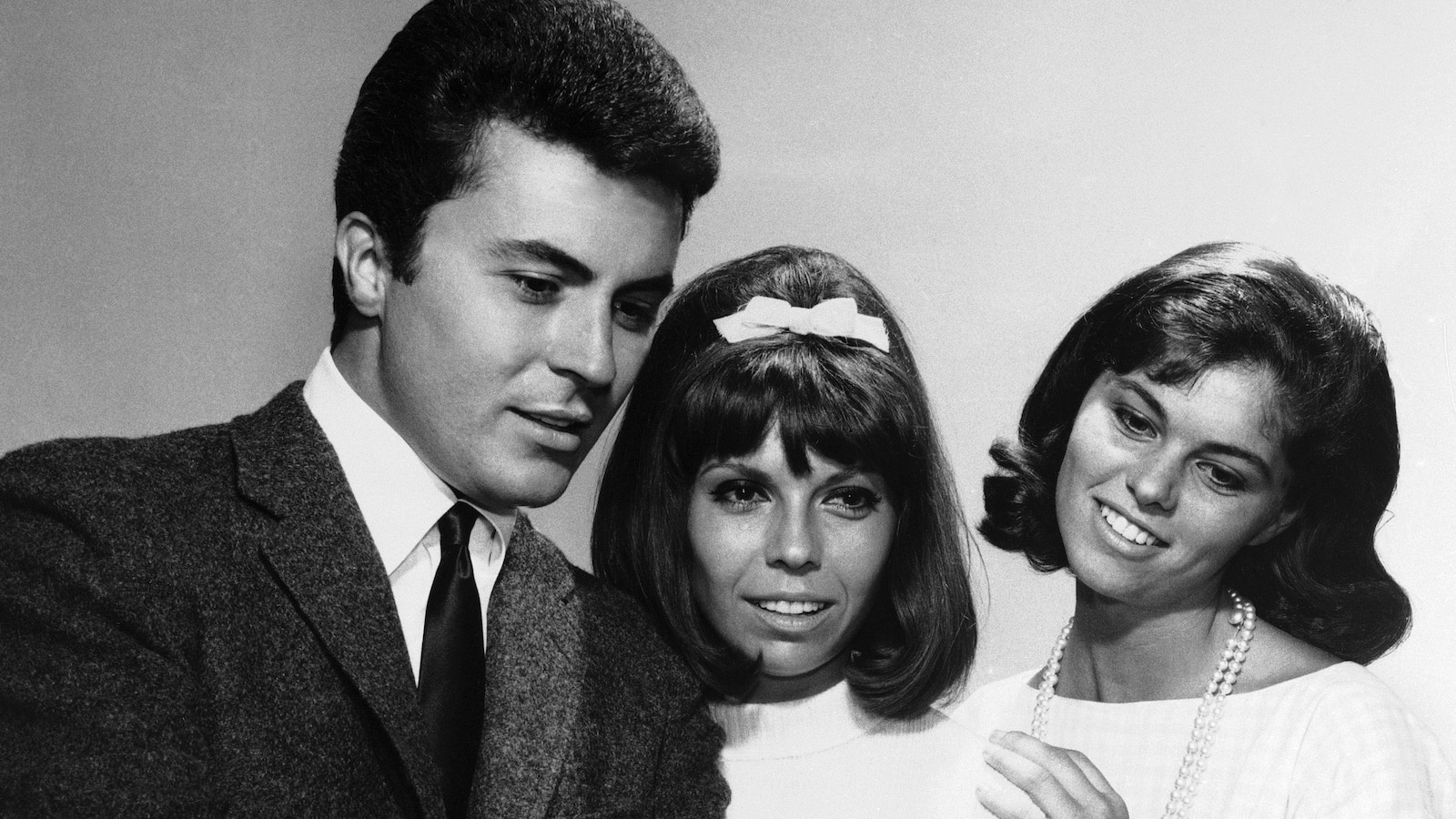 James Darren, 'Gidget' teen idol, singer and director, dies at 88