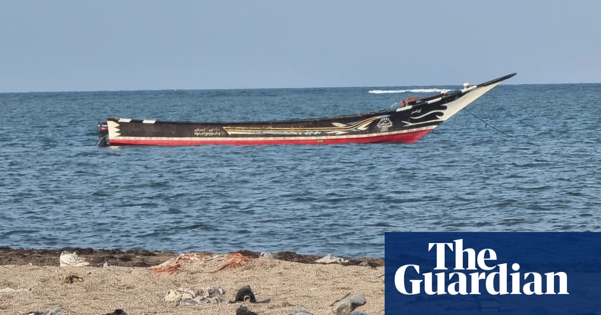 More than 100 people missing after being forced off boats in Djibouti | Djibouti