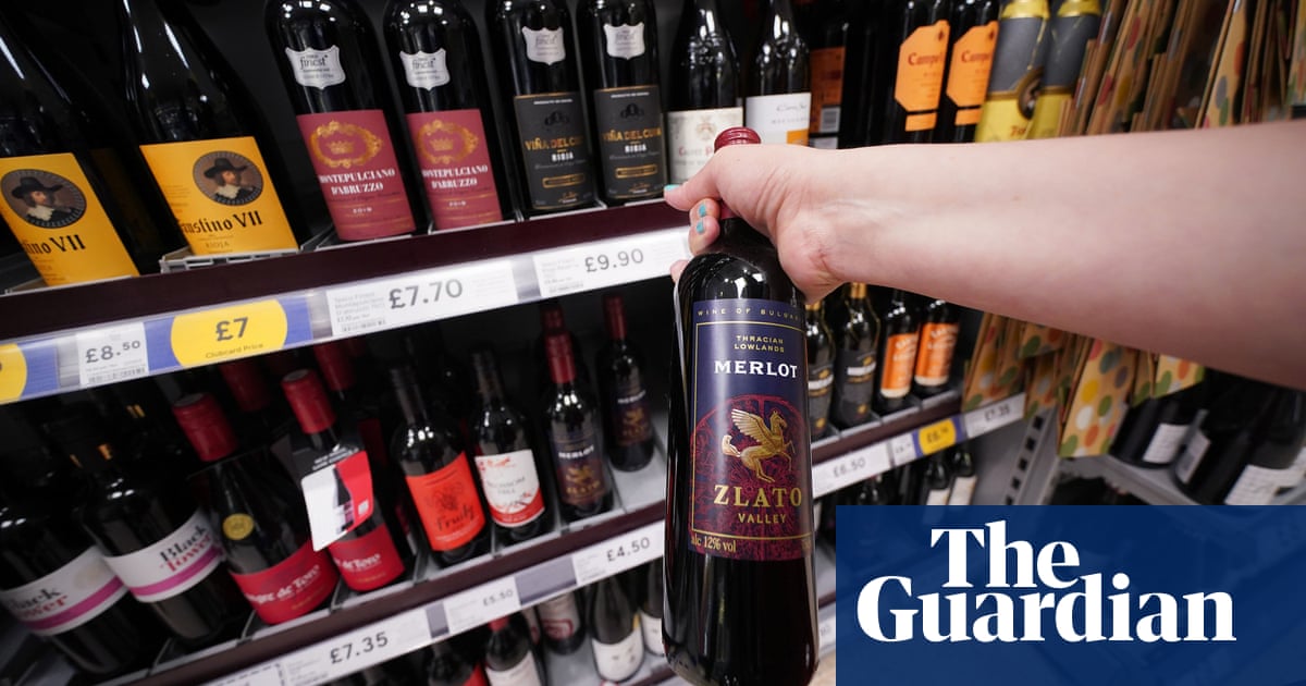 Wine sellers campaign against looming alcohol duty plan | Food & drink industry