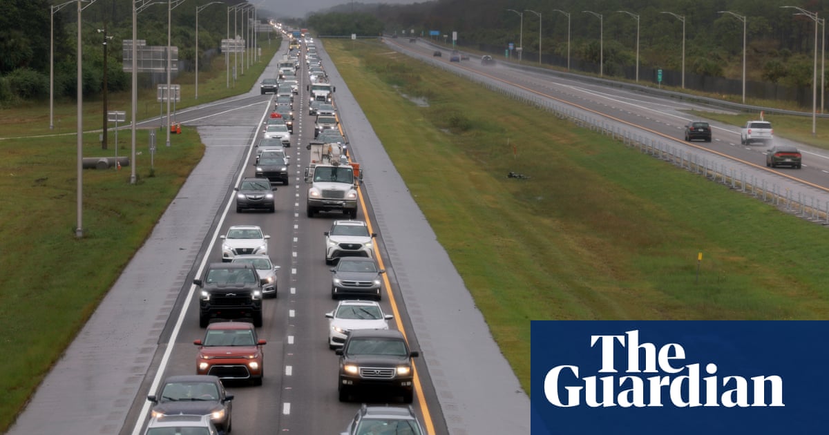 Traffic and trepidation as Floridians scramble to flee Hurricane Milton’s path | Hurricane Milton