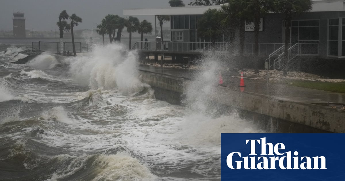 Hurricane Milton makes landfall in Florida as category 3 storm | Hurricane Milton